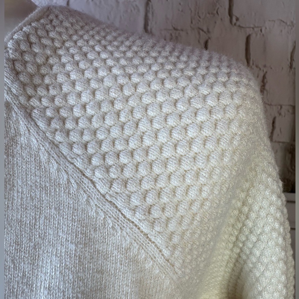 LOFT Women's Ivory Crew Neck Sweater - Picture 5 of 7